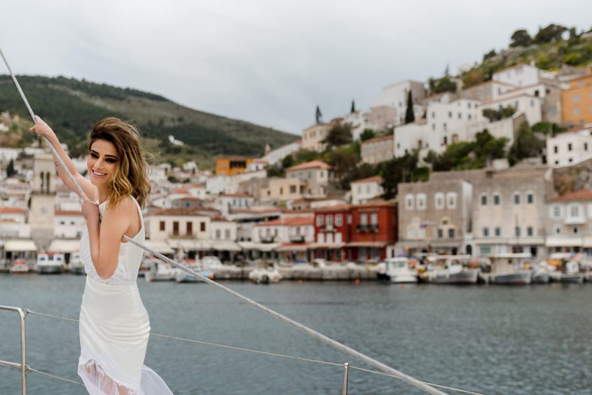 Santorini-Wedding-Photographer, Destination Wedding in Santorini, Wedding Storyteller